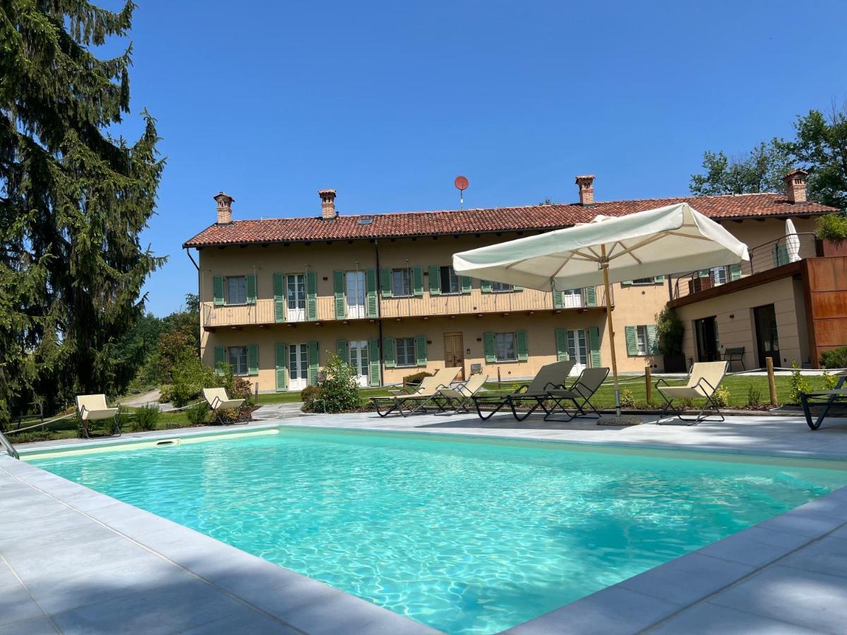 Sangrato 1883 Villa Monteu Roero Exterior foto