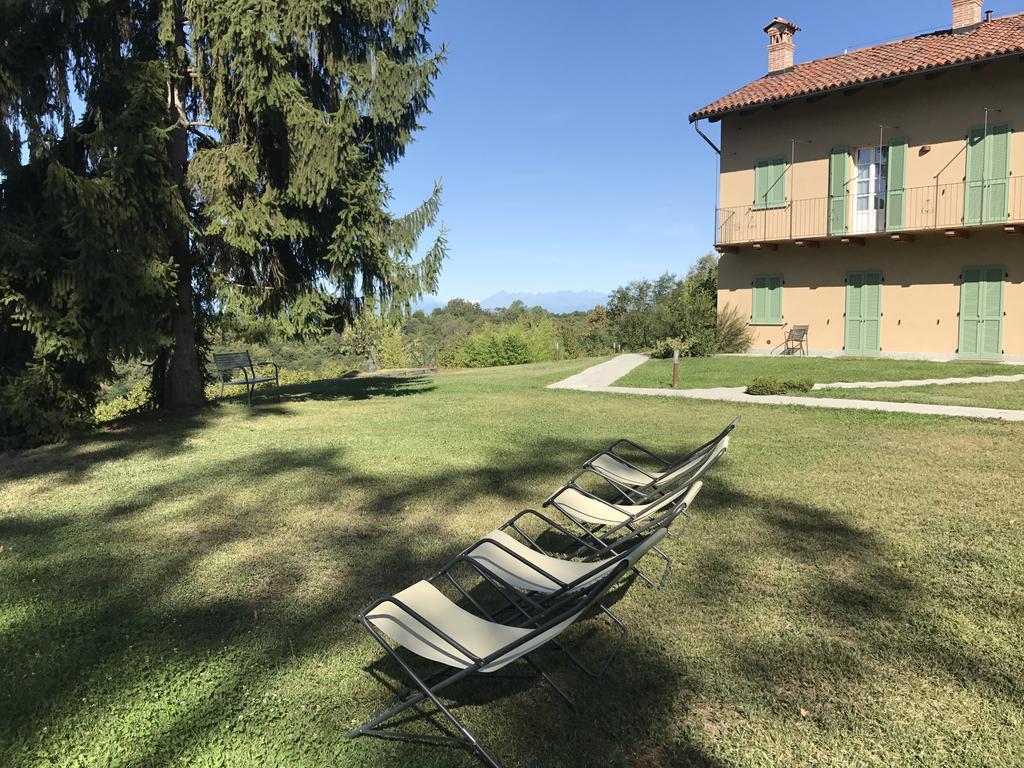 Sangrato 1883 Villa Monteu Roero Exterior foto