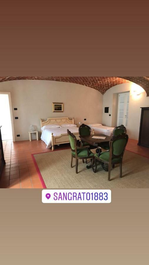 Sangrato 1883 Villa Monteu Roero Exterior foto